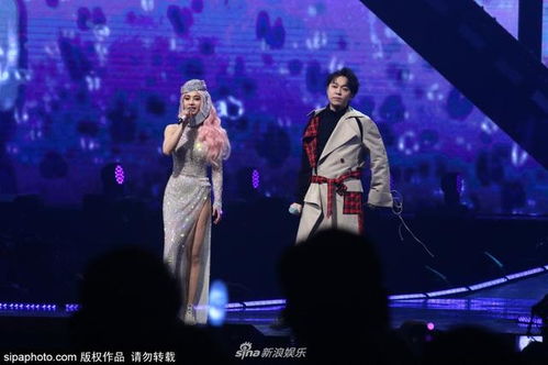 蔡依林演唱会上的惊喜,林俊杰的神秘现身 蔡依林演唱会上的惊喜,林俊杰的神秘现身
